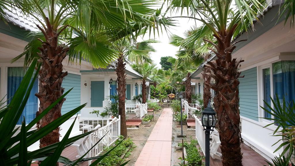 Vipha Ville Resort Ban Huai Yang Phòng bức ảnh